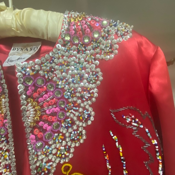 Dynasty for Neiman Marcus Silk Hand beaded jacket. Size Medium - Picture 6 of 8